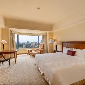 Deluxe Zimmer mit Kingsize-Bett